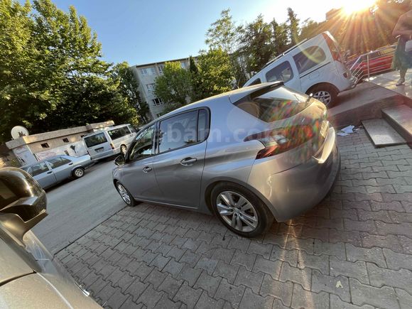 Sahibinden Peugeot 308 1.2 PureTech Style Tech 2020 Model 