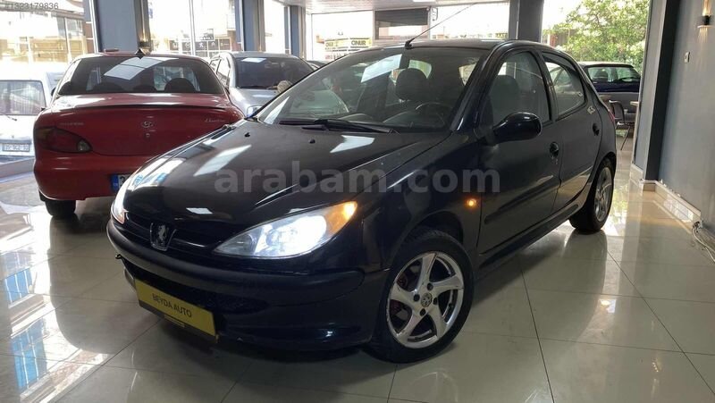 Galeriden Peugeot 206 1.4 X-Line 2005 Model İzmir 269.000 km Siyah
