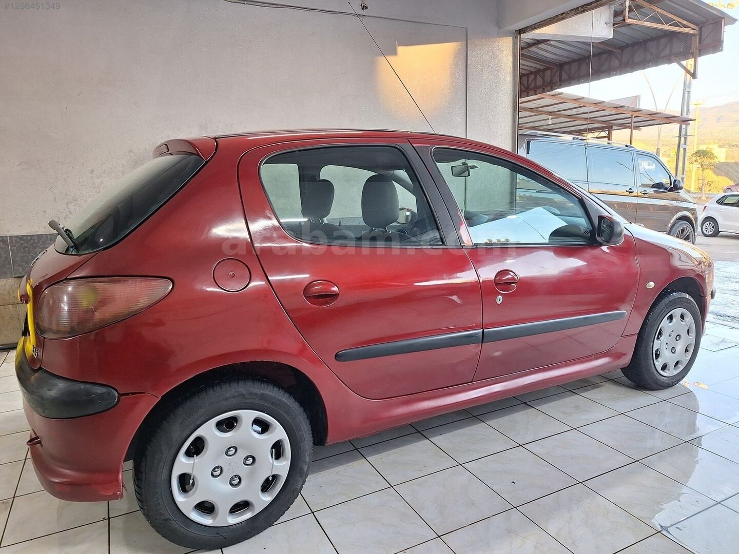Galeriden Peugeot 206 1.4 X-Line 2004 Model Hatay 287.545 km Kırmızı 5
