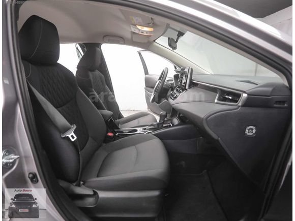 21+HIZ SABİTLEME+LED FAR+GENİŞ EKRAN+CAR PLAY+SADECE 60 BİN KM