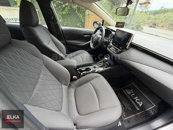 **ELKA OTOMOTİV** 2021 MODEL COROLLA VİSİON EKRANLI + Ç.JANT