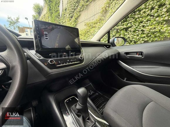 **ELKA OTOMOTİV** 2021 MODEL COROLLA VİSİON EKRANLI + Ç.JANT