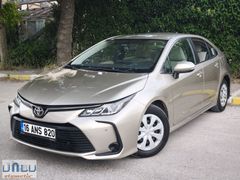 ÜNLÜ den BOYASIZ 2021 COROLLA 1.5 VİSİON 61 BİNKM