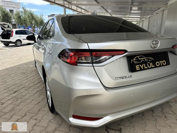 Eylul Otomotivden Corolla 1.5 Vision Multidrive