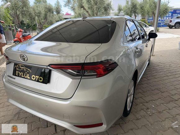 Eylul Otomotivden Corolla 1.5 Vision Multidrive