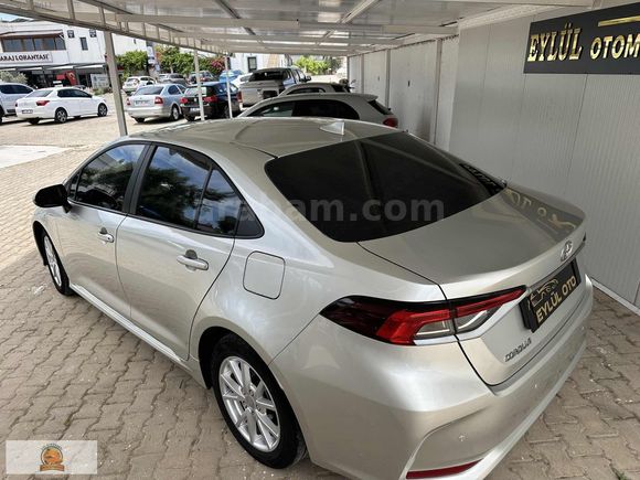 Eylul Otomotivden Corolla 1.5 Vision Multidrive