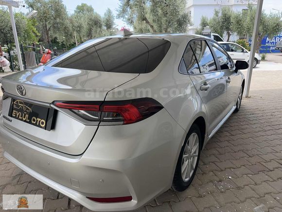 Eylul Otomotivden Corolla 1.5 Vision Multidrive