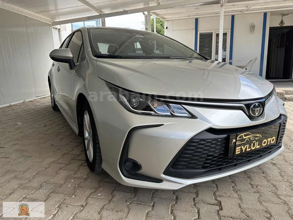 Eylul Otomotivden Corolla 1.5 Vision Multidrive