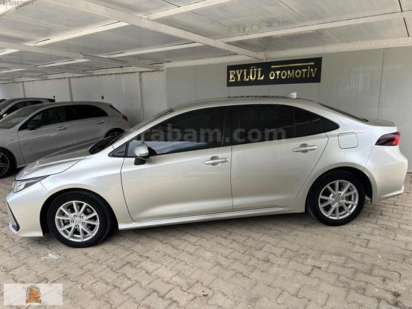 Eylul Otomotivden Corolla 1.5 Vision Multidrive