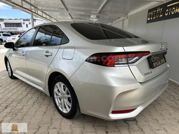 Eylul Otomotivden Corolla 1.5 Vision Multidrive