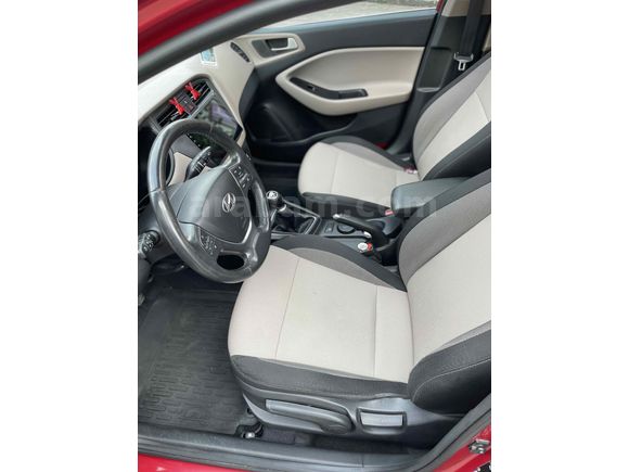 Sahibinden Hyundai i20 1.2 MPI Style 2017 Model 