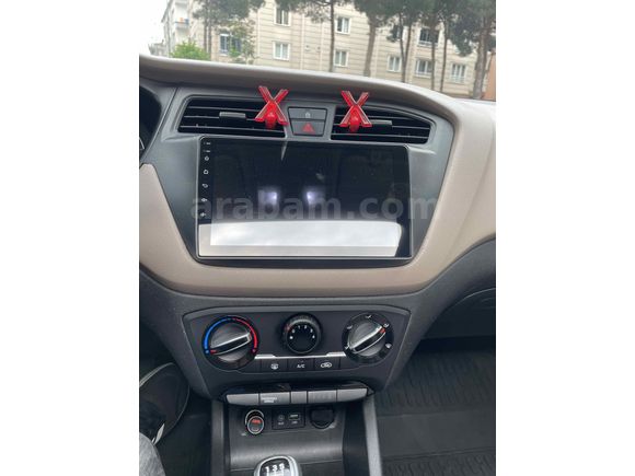 Sahibinden Hyundai i20 1.2 MPI Style 2017 Model 