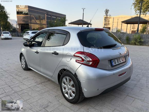 2013 PEUGEOT 208 1.0 VTI