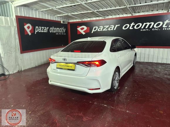 Pazar oto 2025 Toyota Corolla 1.5 Vision Plus...