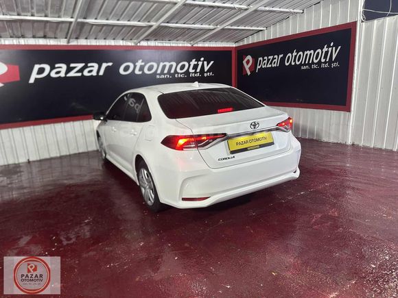 Pazar oto 2025 Toyota Corolla 1.5 Vision Plus...