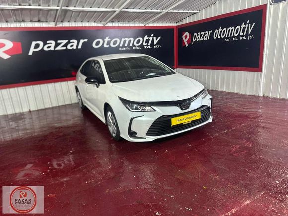 Pazar oto 2025 Toyota Corolla 1.5 Vision Plus...