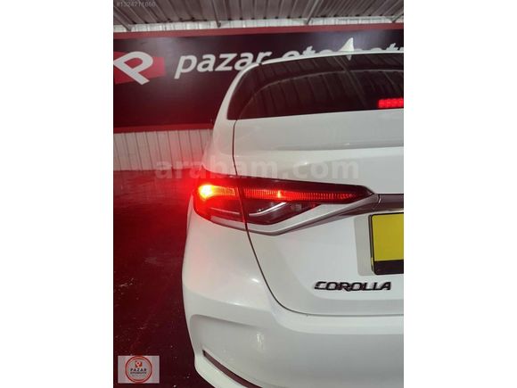 Pazar oto 2025 Toyota Corolla 1.5 Vision Plus...