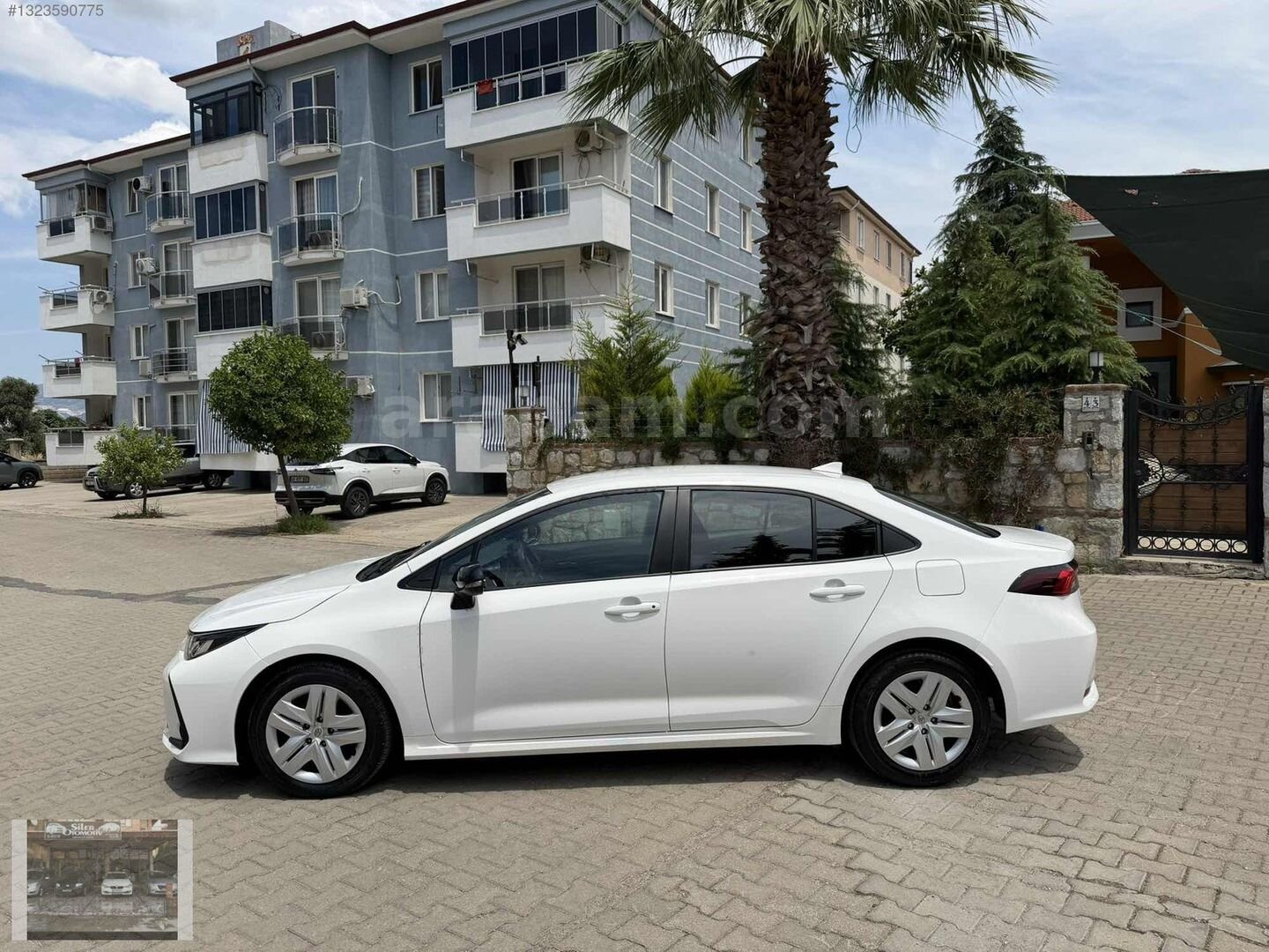 Galeriden Toyota Corolla 1.5 Vision Plus 2025 Model Muğla 20.000 km Beyaz 3
