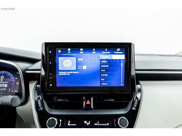2025 TOYOTA COROLLA 1.5 VİSİON PLUS HATASIZ /SERV. BAK/GARANTİLİ