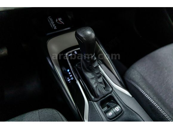 2025 TOYOTA COROLLA 1.5 VİSİON PLUS HATASIZ /SERV. BAK/GARANTİLİ