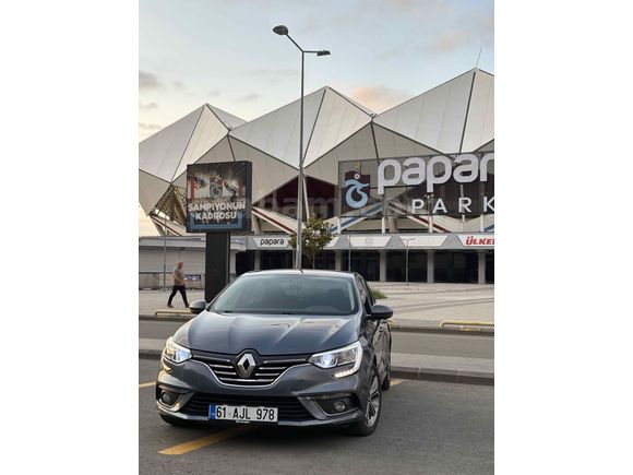 Sahibinden Renault Megane 1.3 TCe Joy 2020 Model 