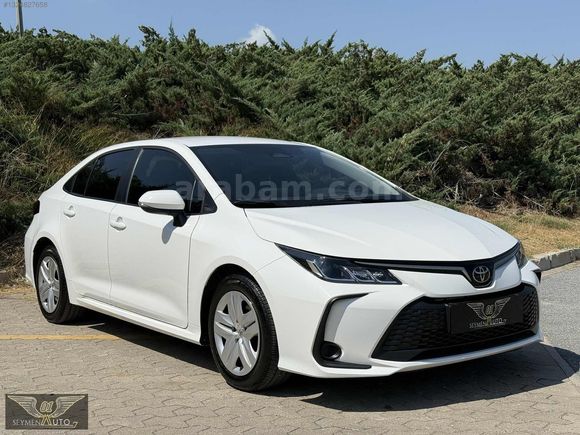 01 SEYMEN'DEN 2025 COROLLA-VİSİON PLUS-15 BİN KM-HATASIZ/BOYASIZ