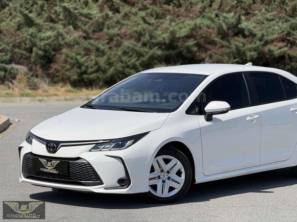 01 SEYMEN'DEN 2025 COROLLA-VİSİON PLUS-15 BİN KM-HATASIZ/BOYASIZ