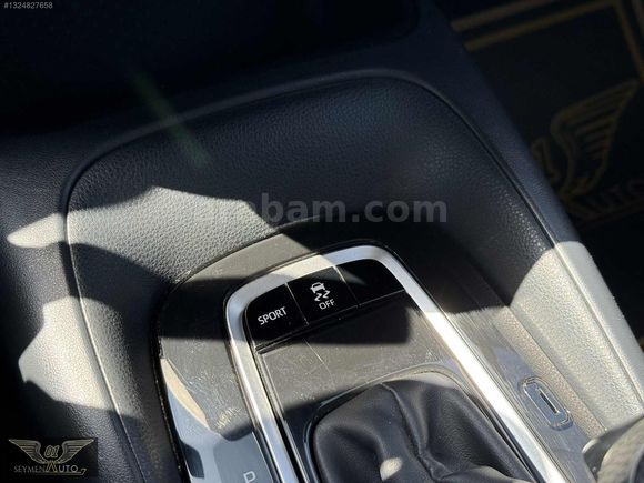 01 SEYMEN'DEN 2025 COROLLA-VİSİON PLUS-15 BİN KM-HATASIZ/BOYASIZ