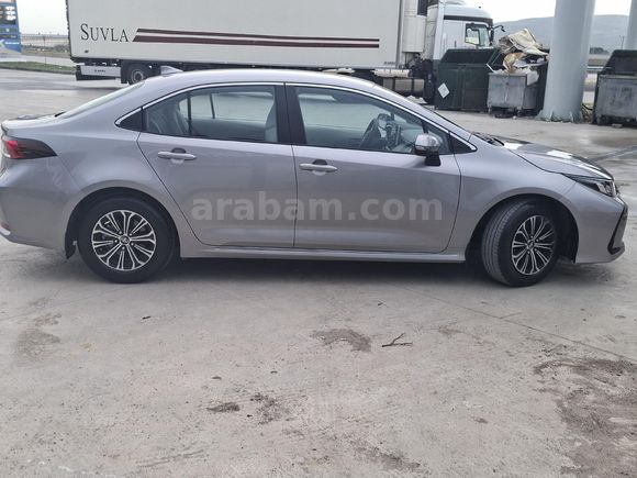 Sahibinden Toyota Corolla 1.5 Vision 2021 Model