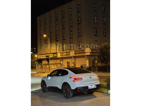 Sahibinden Citroen C4 X 1.2 PureTech Shine 2024 Model 