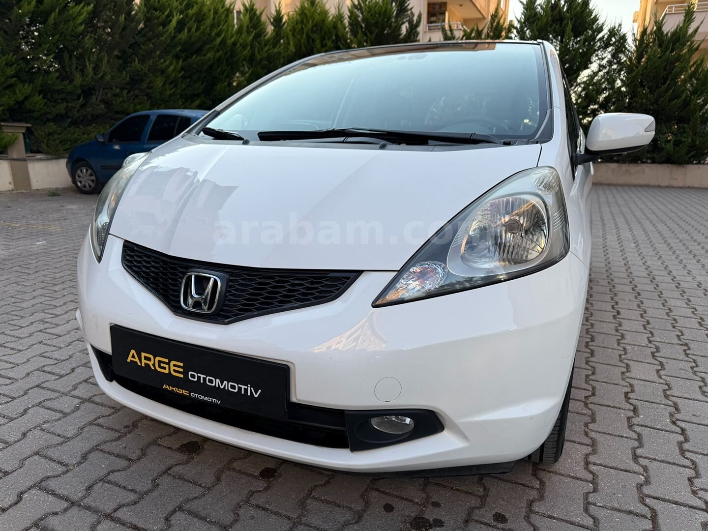 Galeriden Honda Jazz 1.4 Fun 2011 Model Bursa 82.000 km Beyaz 5