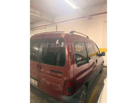 Sahibinden Peugeot Partner 1.9 D 2000 Model 