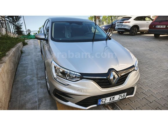 Sahibinden Renault Megane 1.3 TCe Touch 2025 Model