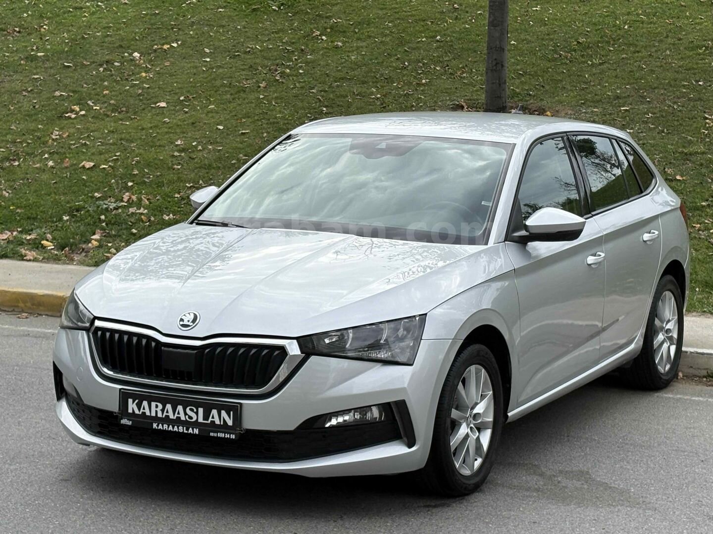 Galeriden Skoda Scala 1.0 TSI Premium 2022 Model İstanbul 145.000 km Gri 7