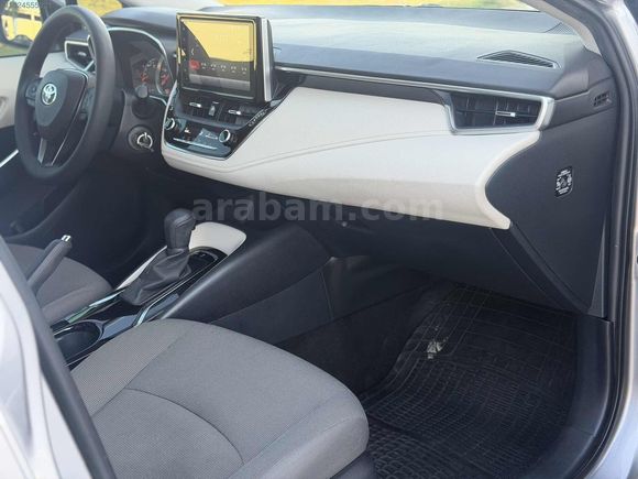 *** 2019 MODEL TOYOTA COROLLA OTOMATİK EXTRALI VİSİON ***