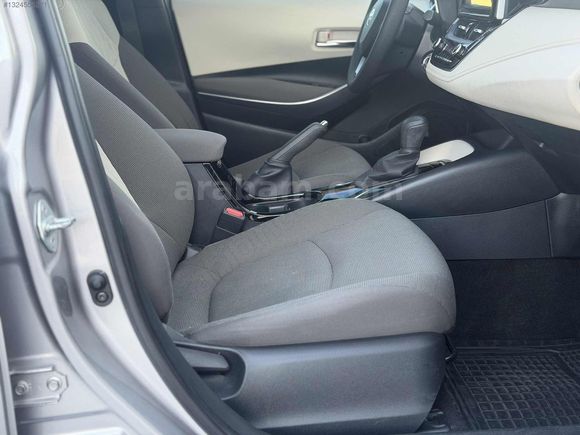 *** 2019 MODEL TOYOTA COROLLA OTOMATİK EXTRALI VİSİON ***