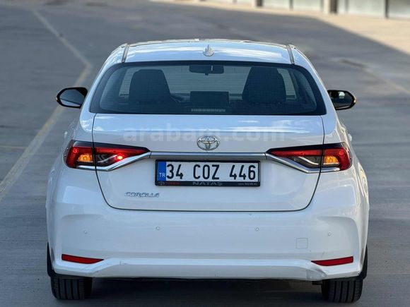 1.6 VİSİON COROLLA OTOMATİK