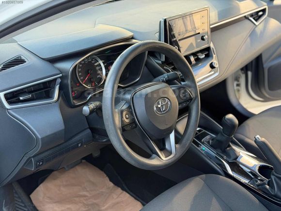 1.6 VİSİON COROLLA OTOMATİK