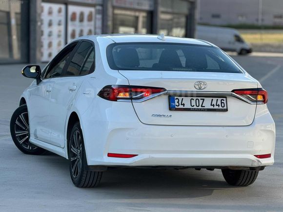 1.6 VİSİON COROLLA OTOMATİK
