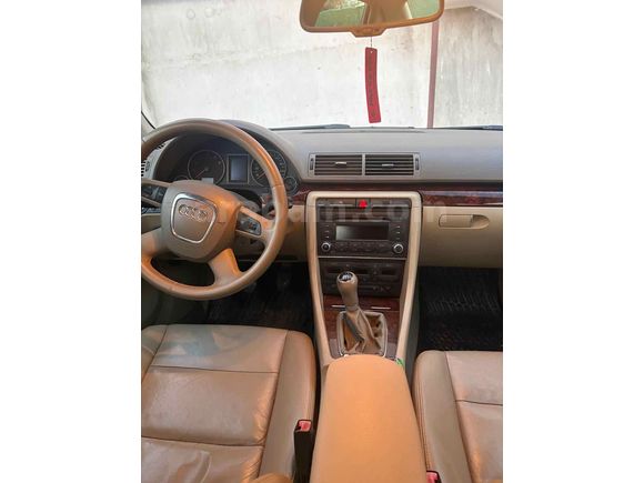 Sahibinden Audi A4 Sedan 1.6 2008 Model 