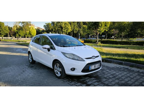Sahibinden Ford Fiesta 1.4 TDCi My 2011 Model
