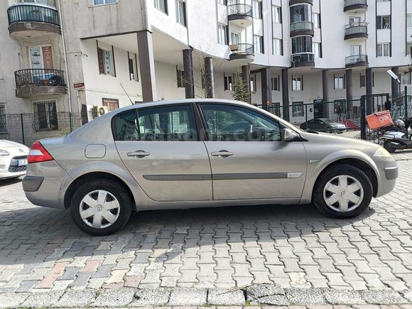 Sahibinden Renault Megane 1.5 dCi Authentique 2005 Model