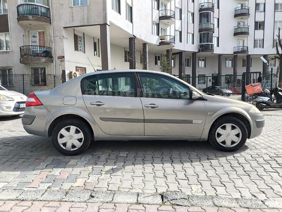 Sahibinden Renault Megane 1.5 dCi Authentique 2005 Model