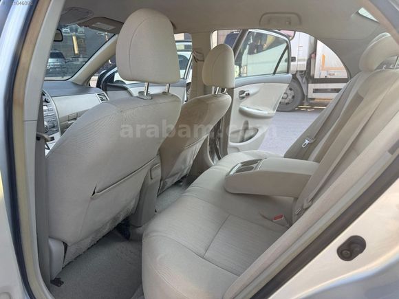 ACİL SATILIK COROLLA ELEGANT FUL PAKET ORİJİNAL KM 207 BİNDE