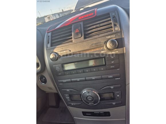 ACİL SATILIK COROLLA ELEGANT FUL PAKET ORİJİNAL KM 207 BİNDE