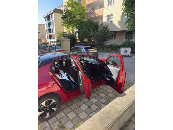 Opel Corsa Elektrikli GS 2025 Model 
