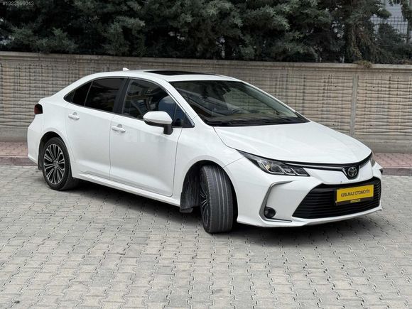 TOYOTA COROLLA 1.6 FLAME X PACK SANRUFF