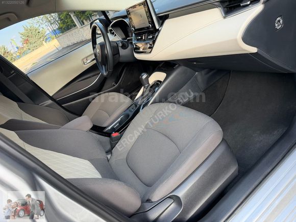 2022 COROLLA 1.5 FLAME MULTIDRIVE S SERVİS BAKIMLI 88.500 KM !!!