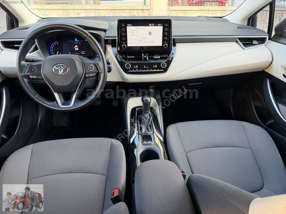 2022 COROLLA 1.5 FLAME MULTIDRIVE S SERVİS BAKIMLI 88.500 KM !!!