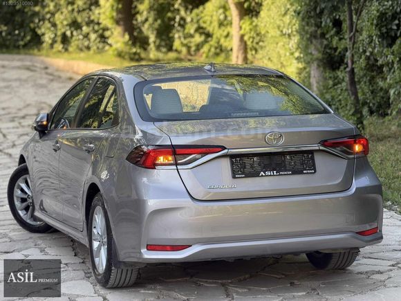 -ASİL PREMİUM-2019 COROLLA 1.6 DREAM 130.KM İLK ELDEN SERVS BKML
